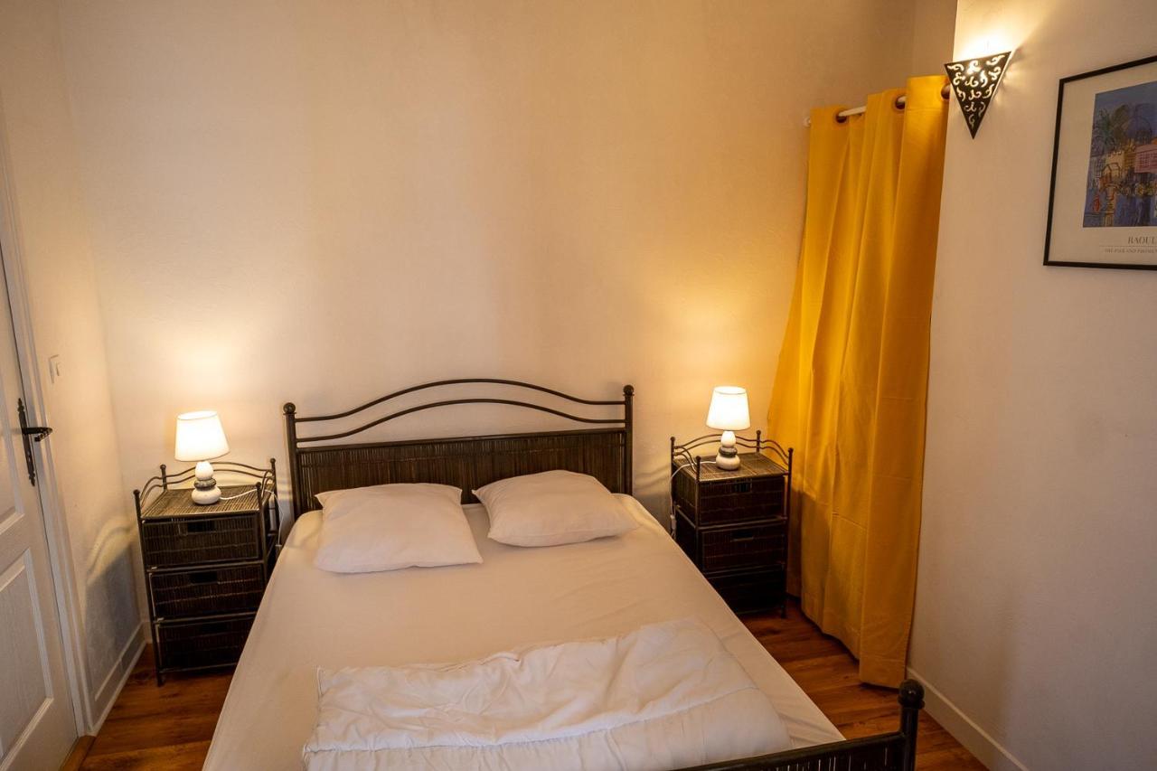 Appartement Place Des Cordeliers Dinan Ngoại thất bức ảnh
